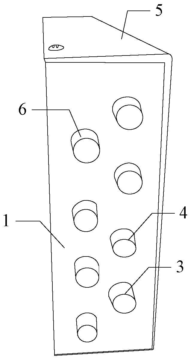 An enhanced OTDR tail fiber test auxiliary device