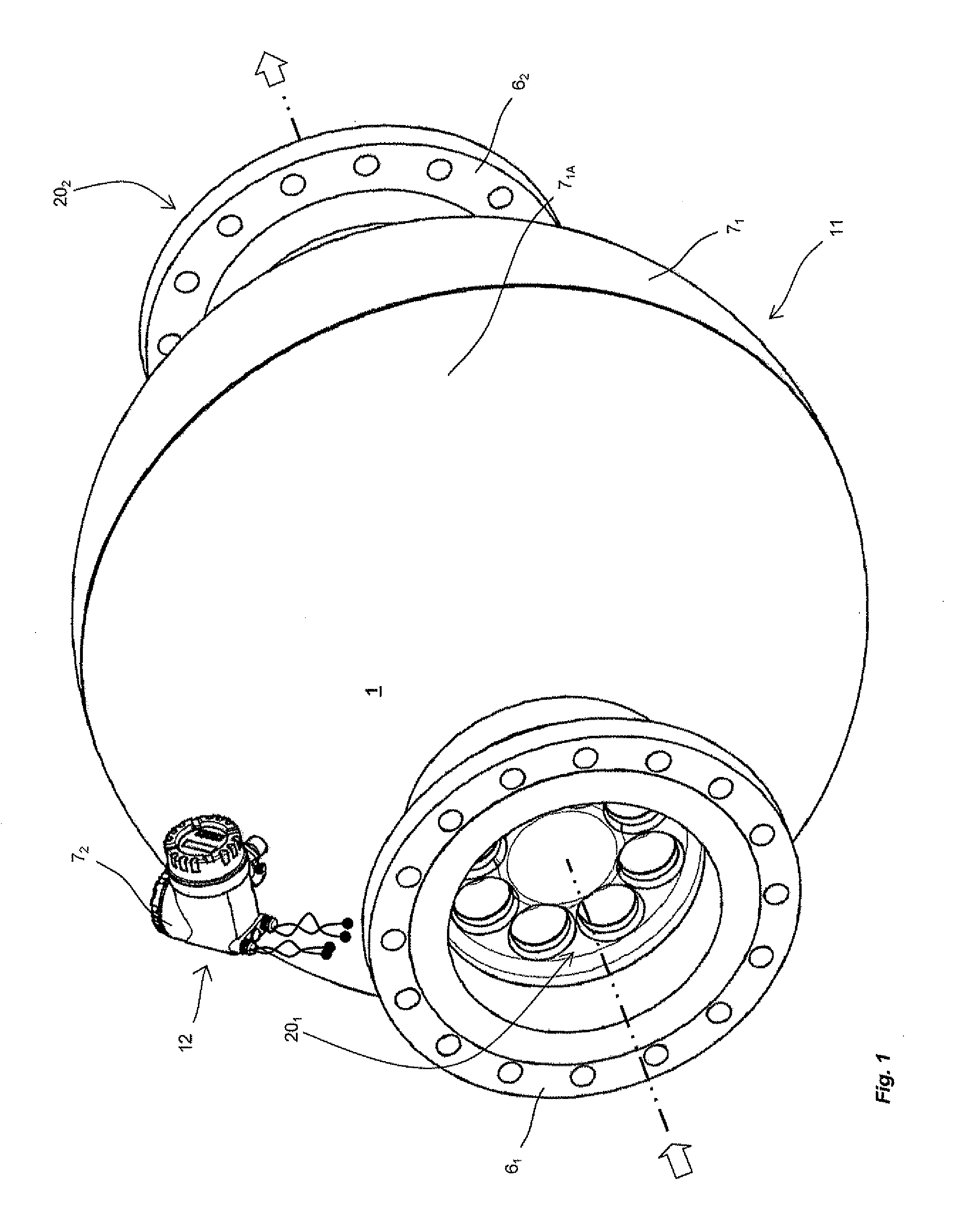 Measuring transducer of vibration type and measuring system