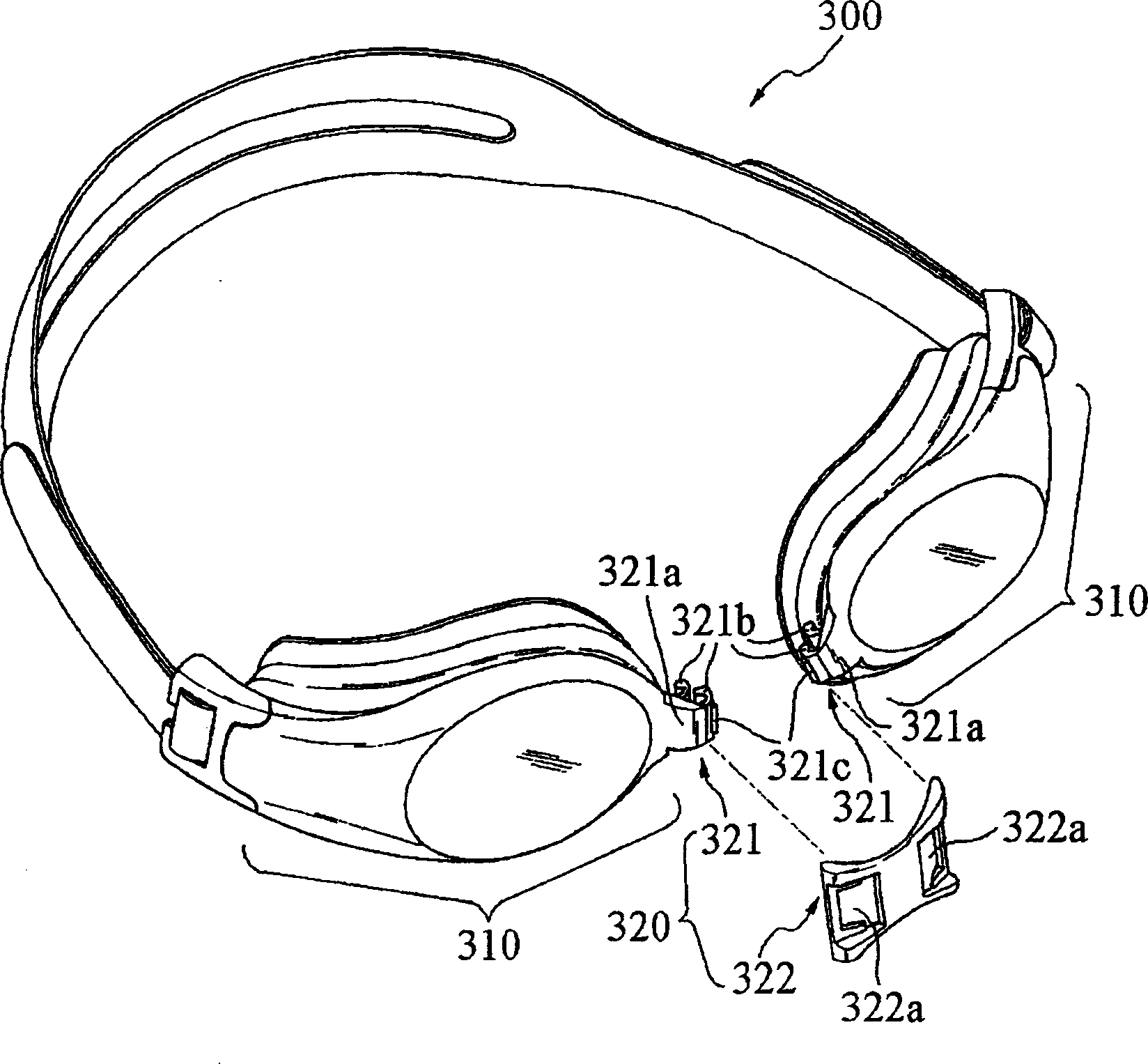 Adjustable nose bridge for swimming goggles