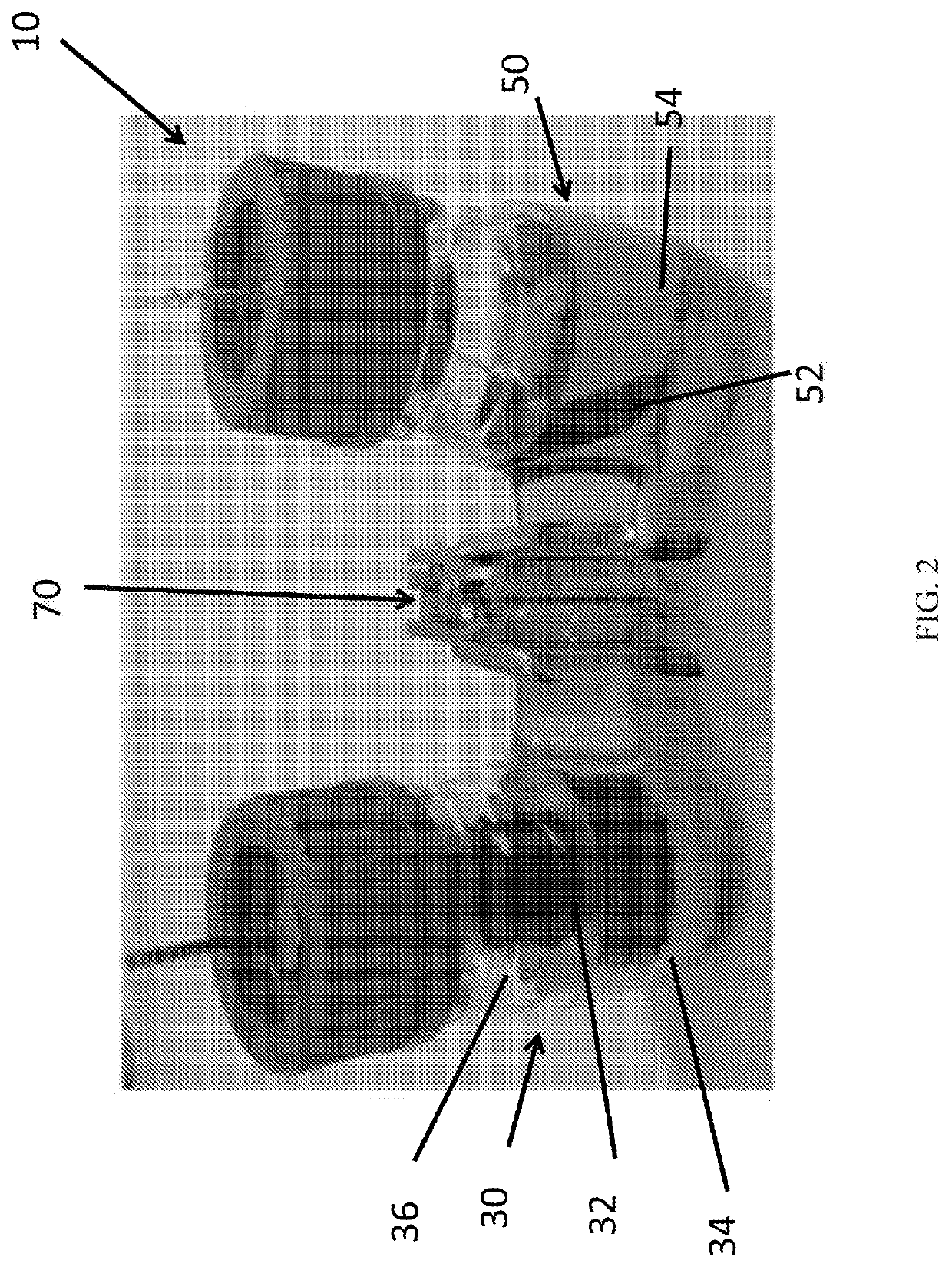 Devices and methods for generating electrical current from methane