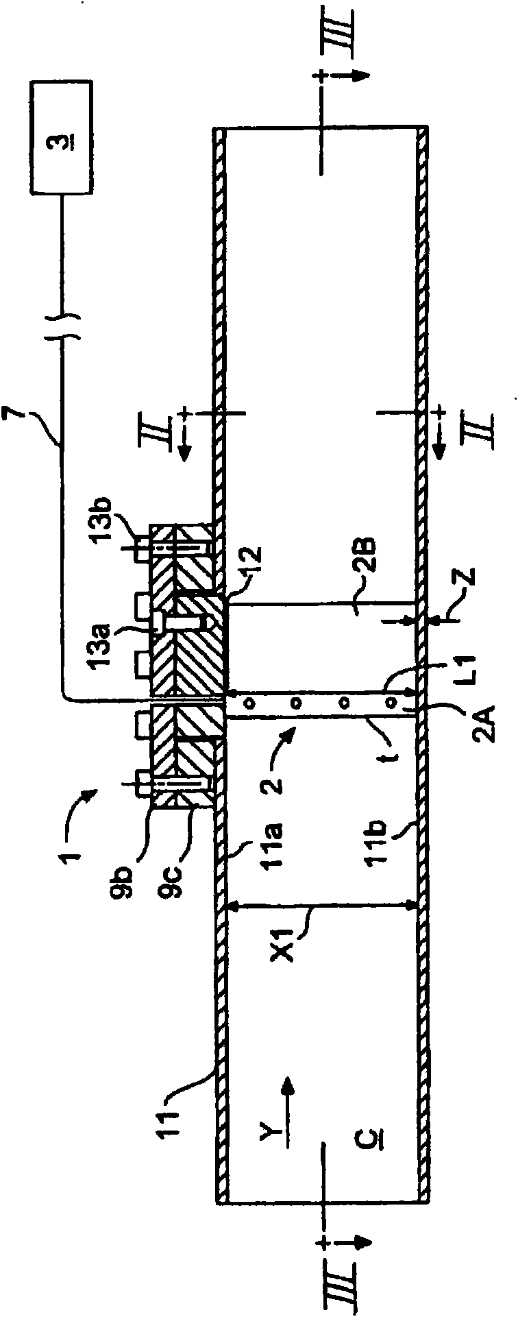 Karman vortex flowmeter assembly comprising a fiber Bragg grating sensor and method to measure a fluid flow rate