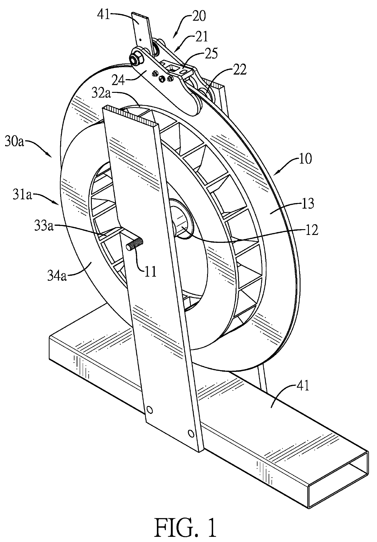 Resistance adjusting apparatus with wind resistance and magnetic resistance