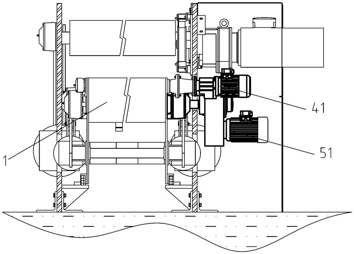 Efficient double liquid dragging mechanism of continuous full-width cold pile dyeing/bleaching padding