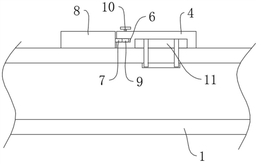 Automatic film blowing device of laminated glass conveying table