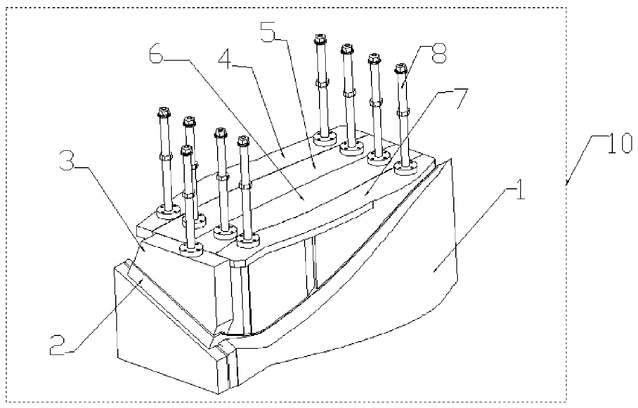 Molding device and method of torsional thickness-variable composite structure