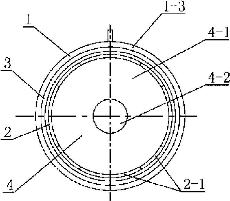 Inner-rotor rotary magnetic fluid traveling wave pump