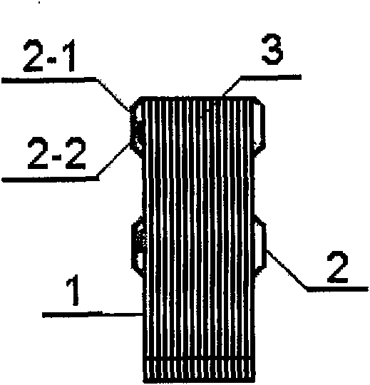 Technology and device for simplifying short circuit loop setup in cover pole electromotor stator manufacturing