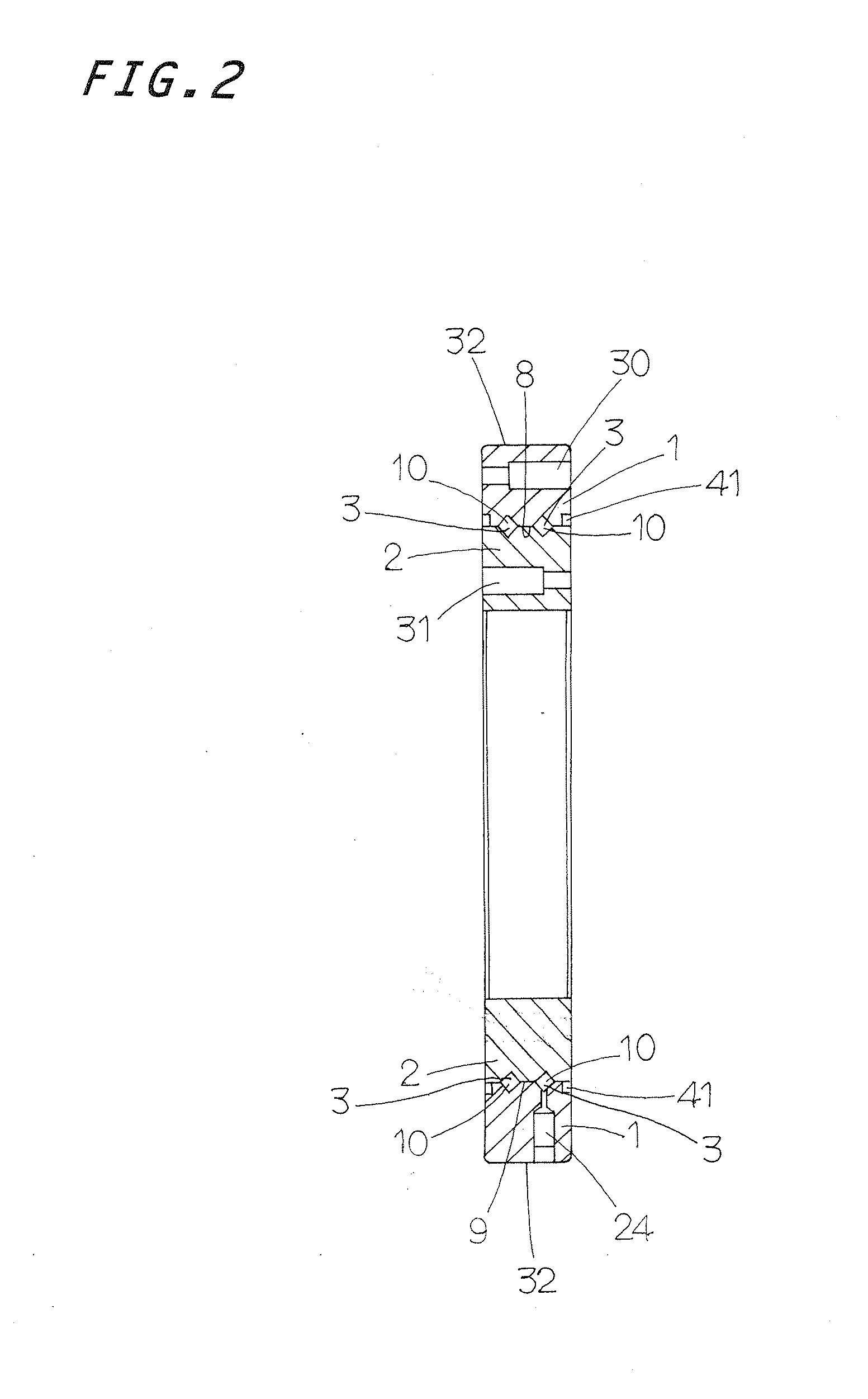 Turning bearing with rollers between outer ring and inner ring