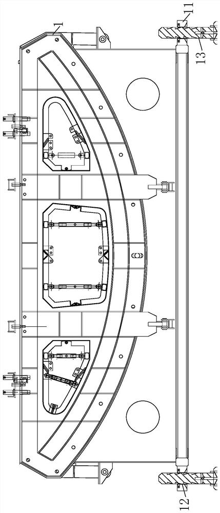 Integral drawing type tunnel boring machine (TBM) inverted arch block core mold