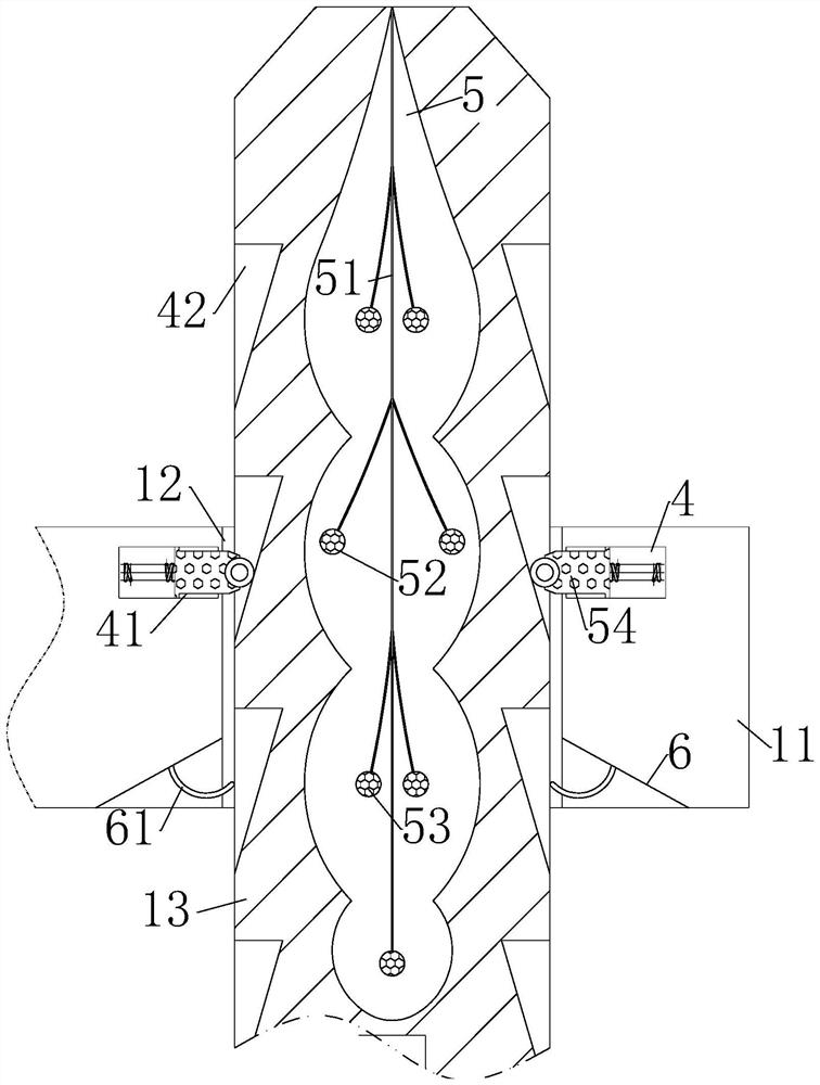 Integral drawing type tunnel boring machine (TBM) inverted arch block core mold