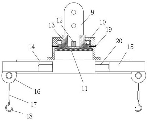 Multi-degree-of-freedom adjustable centering hoisting device