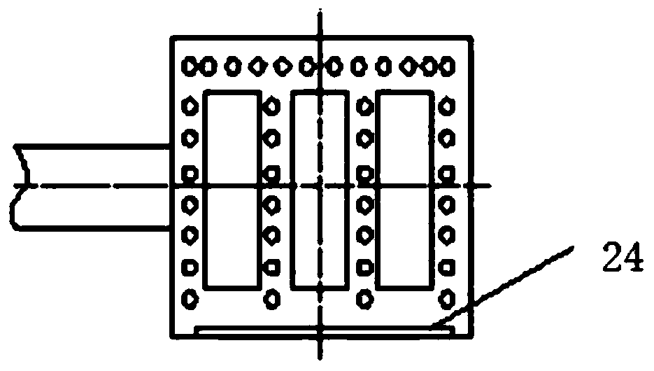 A pyrolysis distillation device for ship kitchen waste