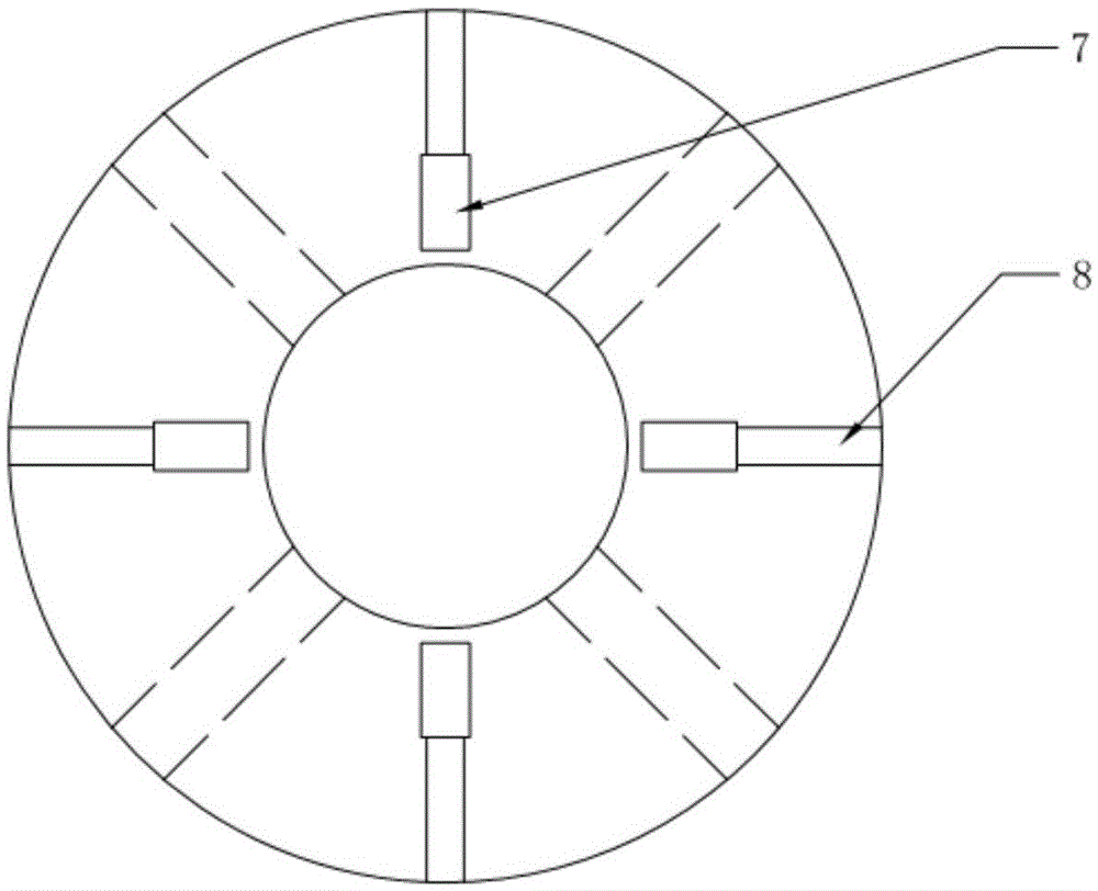 Self-piercing riveting device for ultra-high strength steel plate and aluminum alloy plate