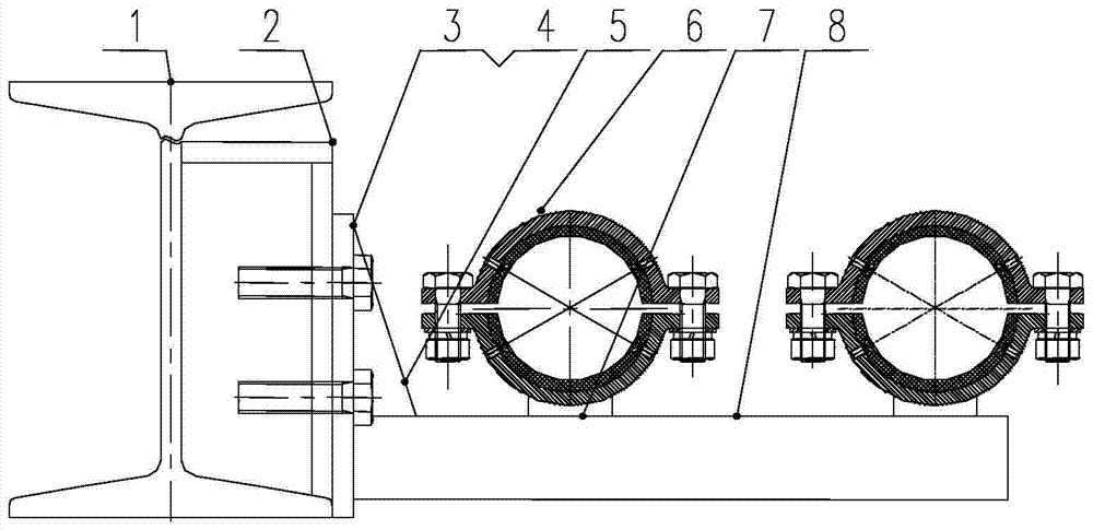 Drilling fluid circulation manifold drilling base pipe clip and installation method thereof