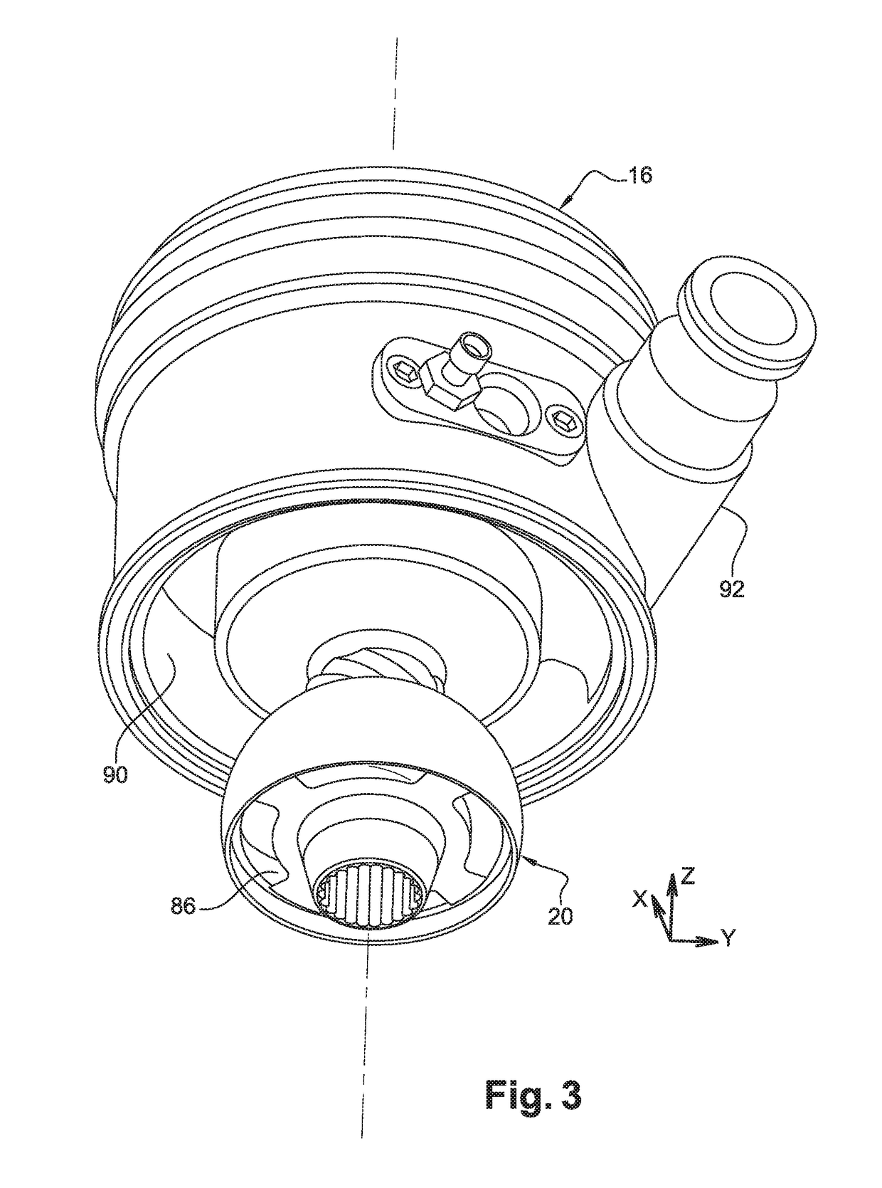 Cyclonic separation device comprising two cyclones linked by an optimised pipe unit