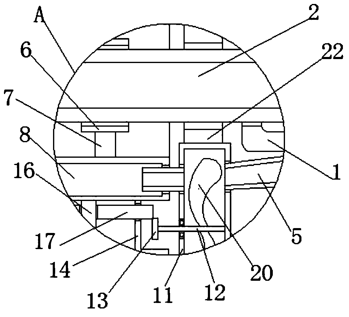 A noise reduction cooling structure for an engine