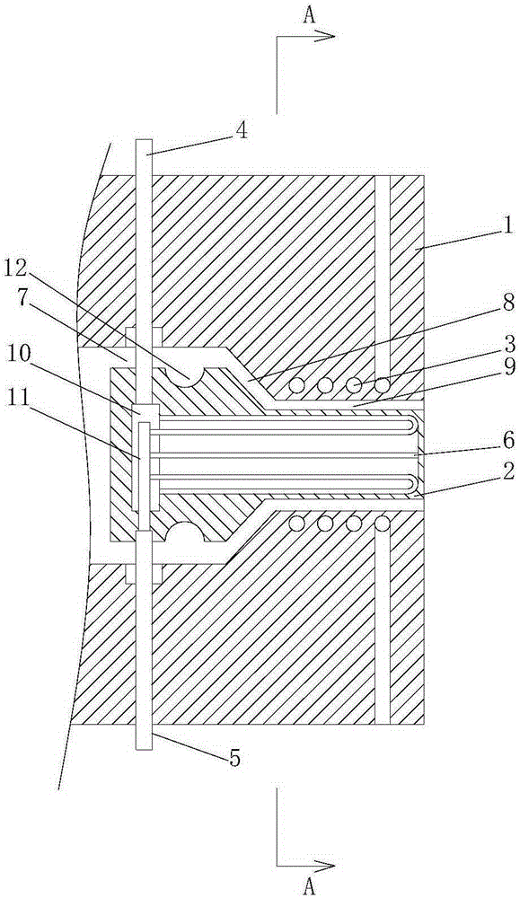 Pipe extruder die