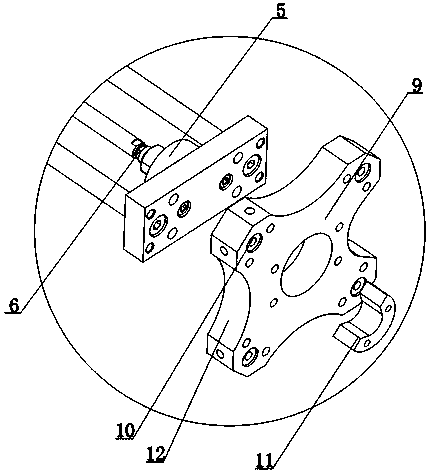 Sleeving device for screw quenching