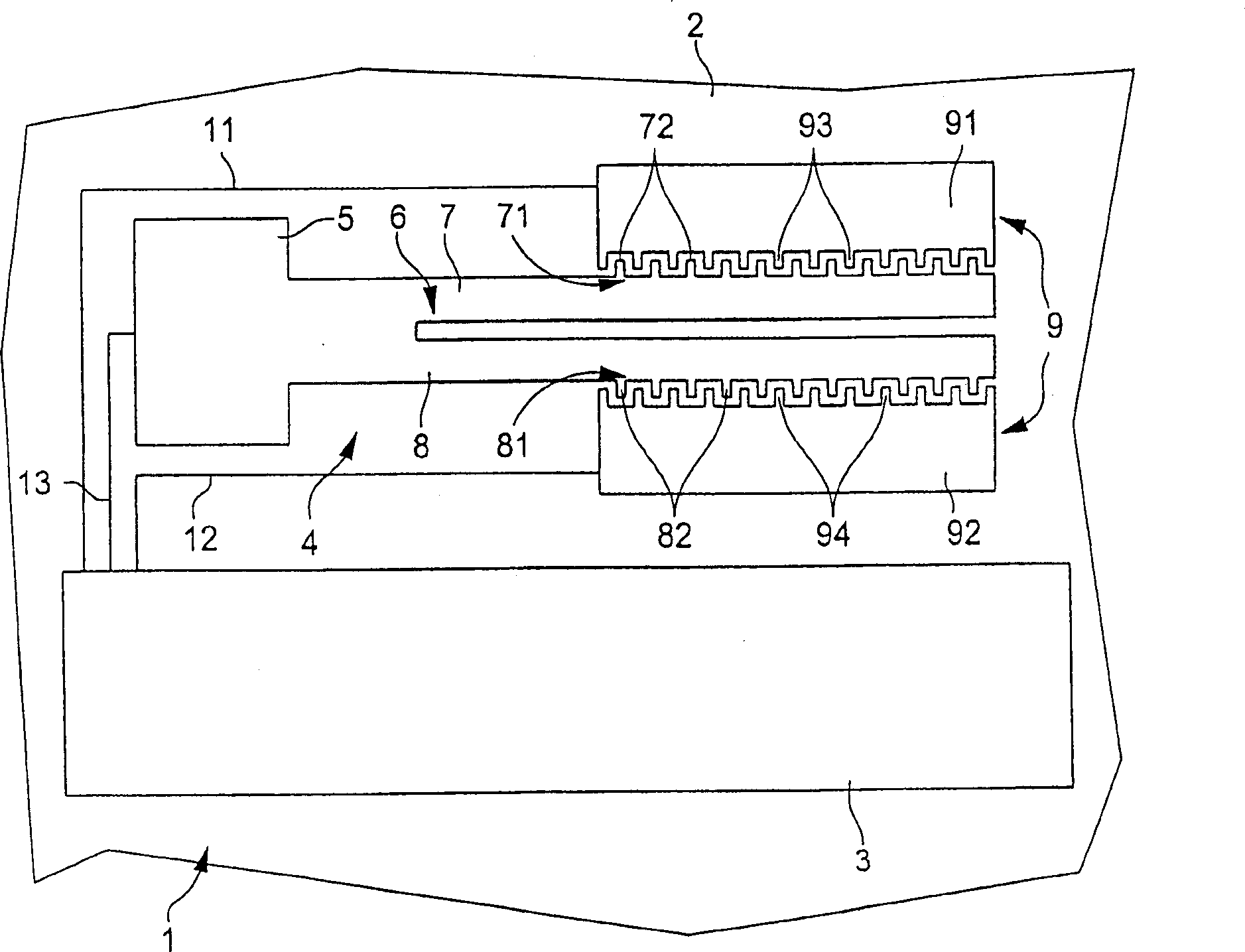 Time base comprising integrated micromechanical tuning fork resonator