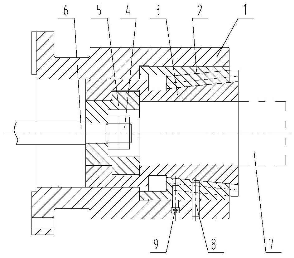 Centering clamp for friction welding steel claw