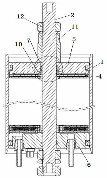 Membrane column using novel upper flange and pressing sleeve