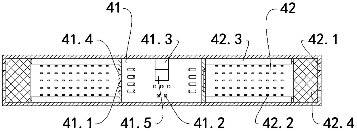 A table tennis racket and its processing method