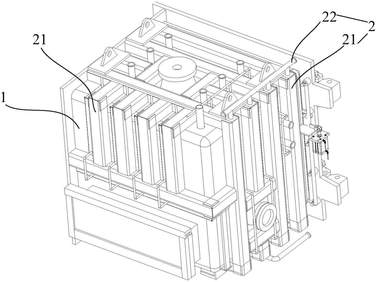 Freeze dryer and box thereof