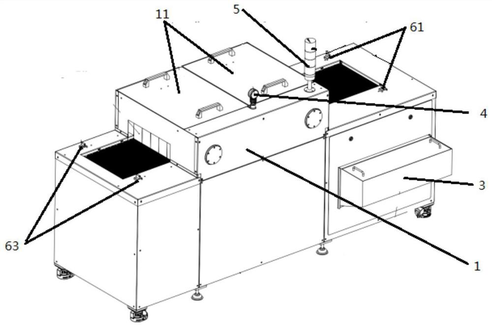 An oil spray lubrication device