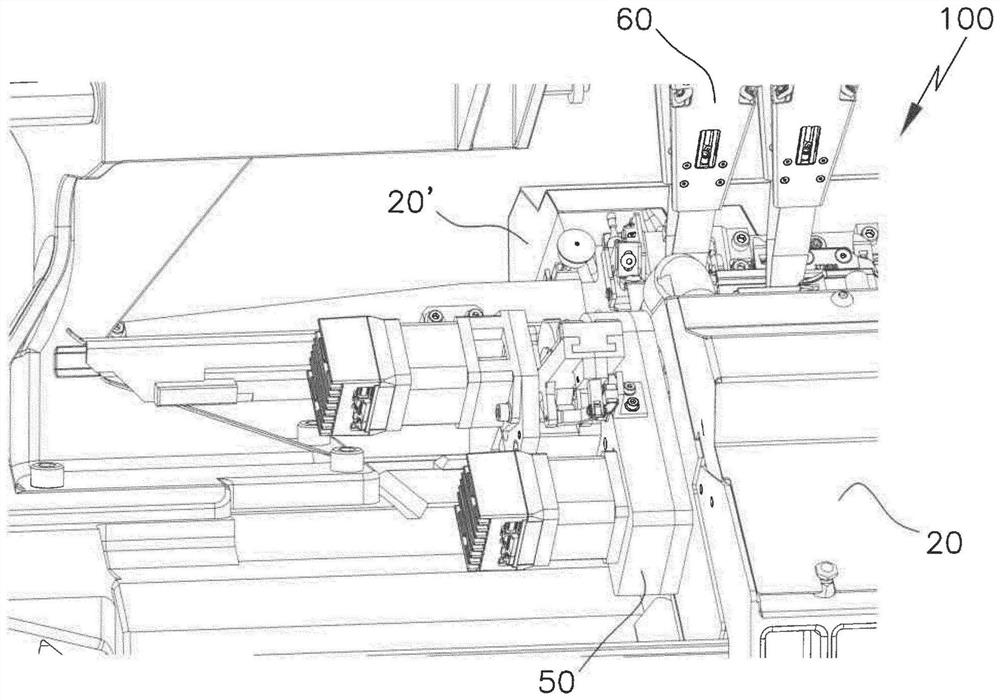 Flat knitting machine with device for inserting inserts in a knitted fabric