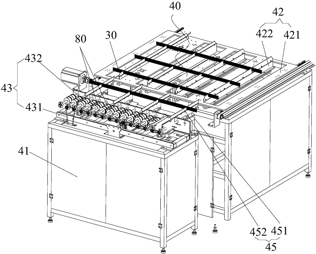 Assembling mechanism applied to heat exchangers and assembling method thereof