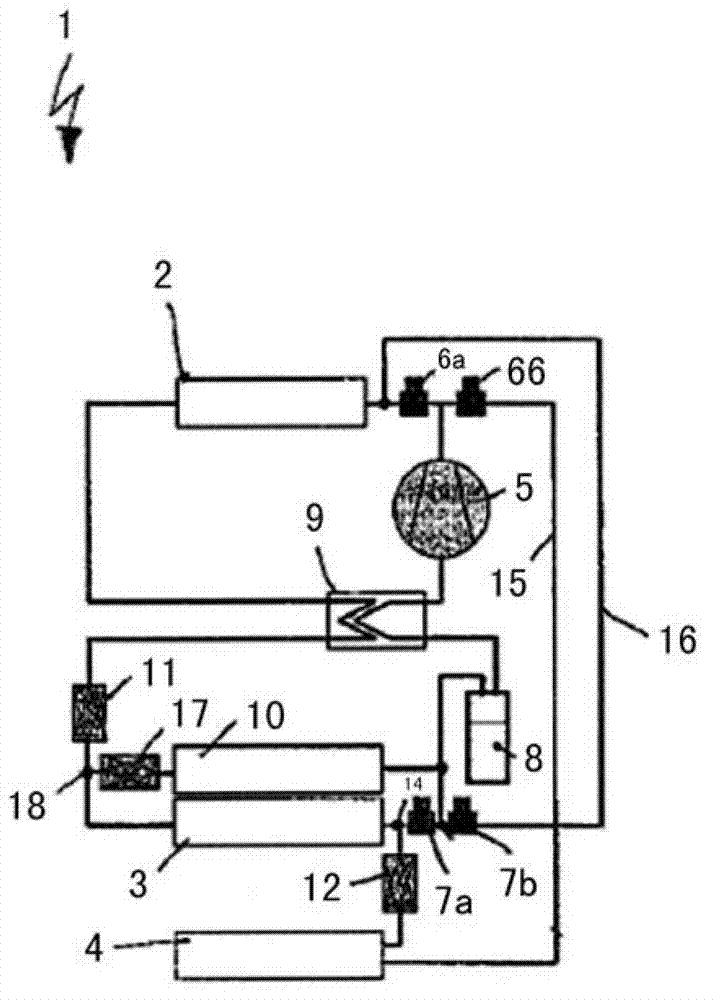 Motor vehicle refrigerant circuit with a refrigeration system circuit and a heat pump circuit