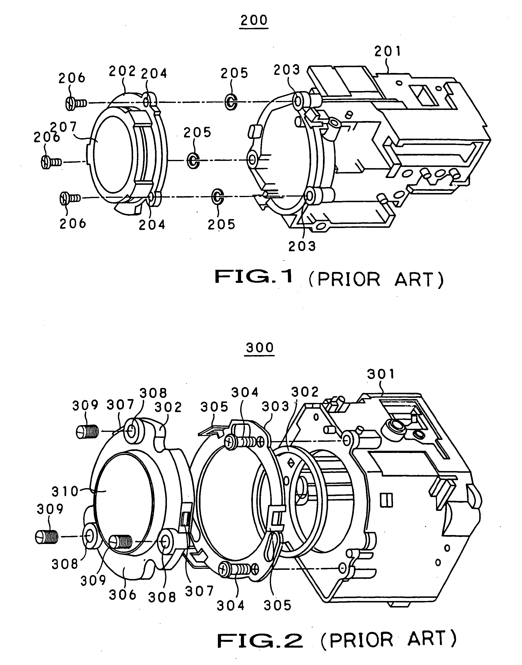 Lens centering mechanism, lens apparatus and imaging apparatus