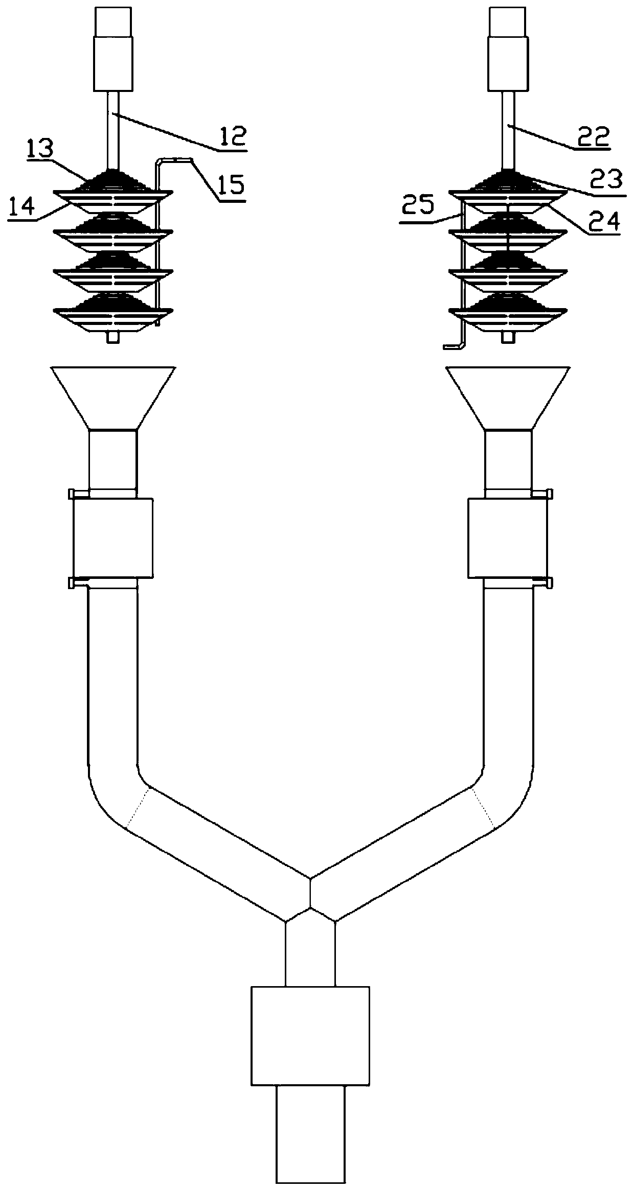 Goat feed, feeding method thereof and storage tank for storing goat feed