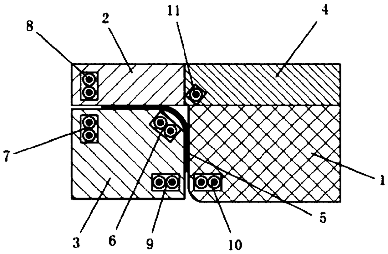 A sheet metal forming device and forming method capable of reducing the minimum bending radius of the sheet metal