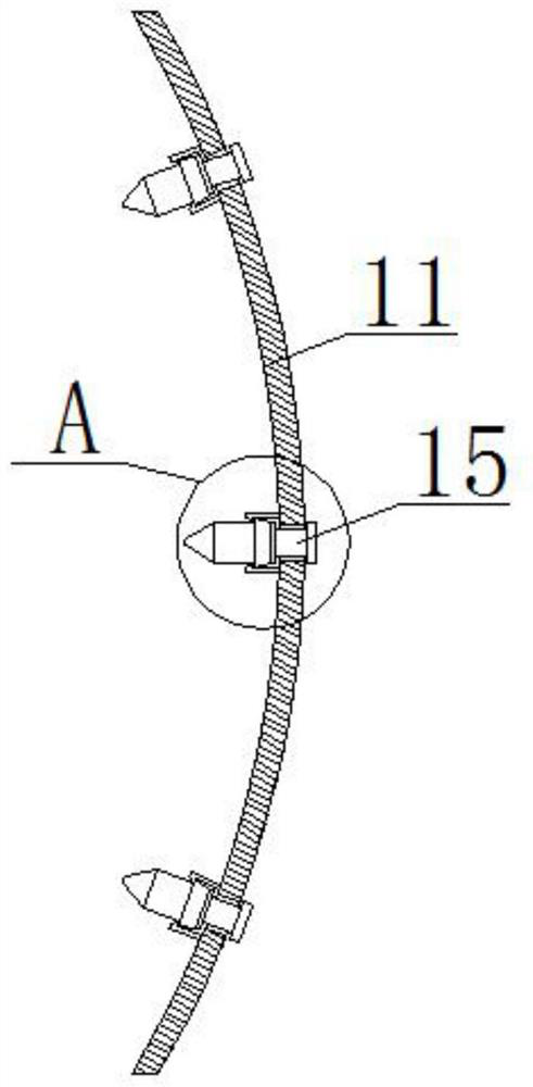 A crushing device for solid waste treatment of domestic waste