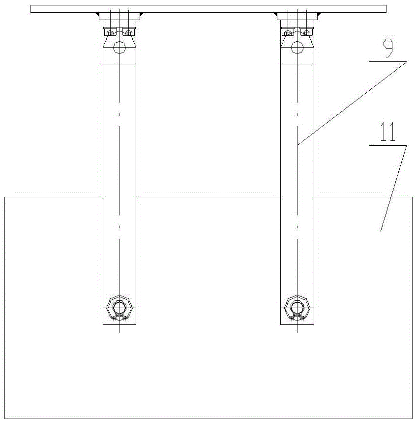 A mud scraping device for drilling tools