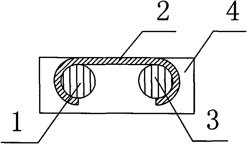 Self-heating heat responsive element and liquid level detector assembled thereby