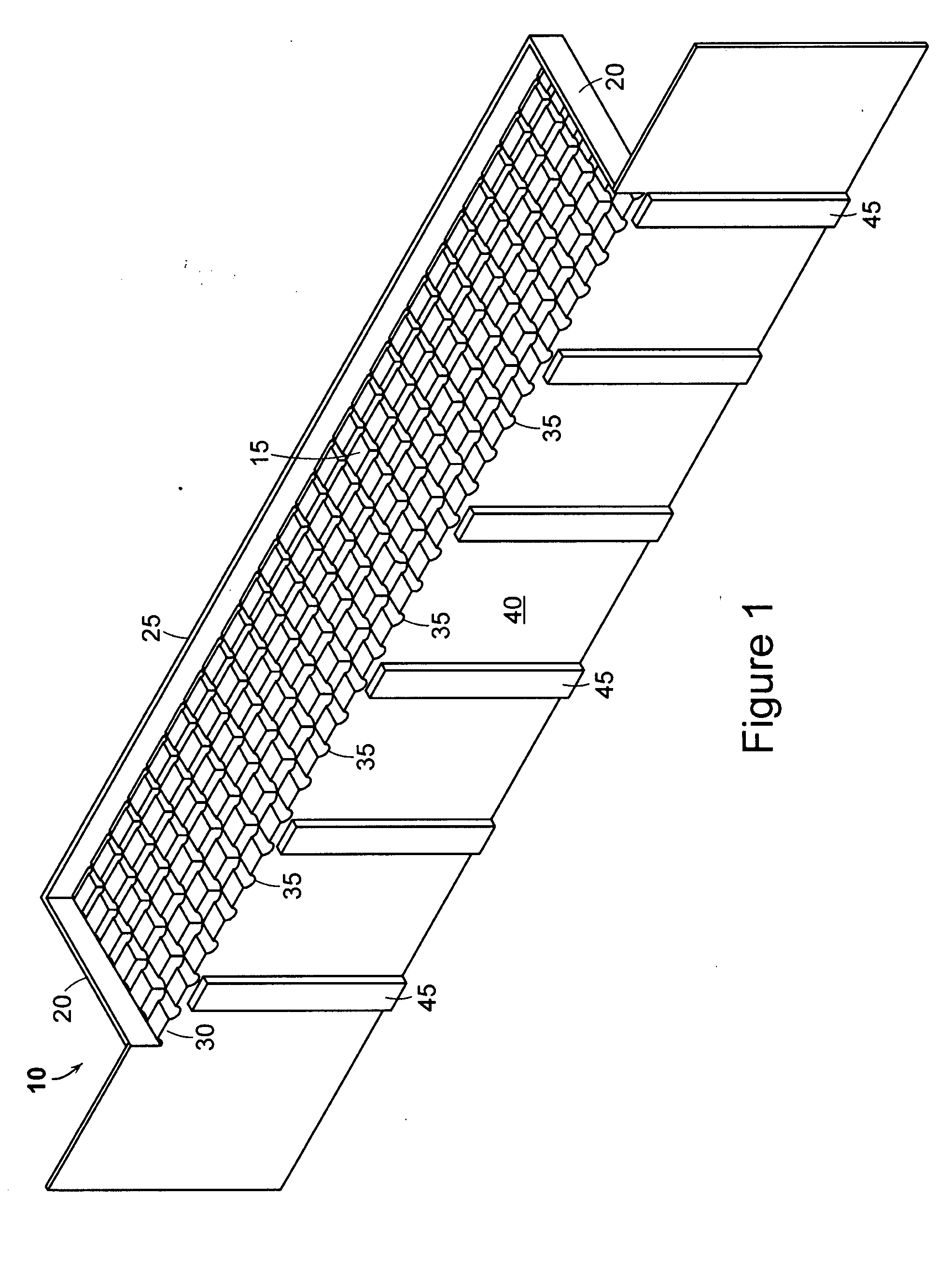 Device and method for weatherproofing an entryway