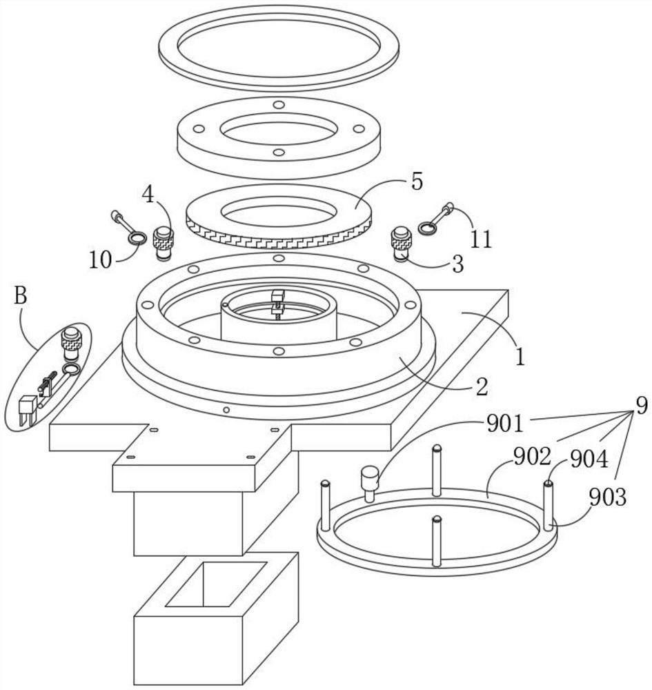 Adjustable hollow rotating platform