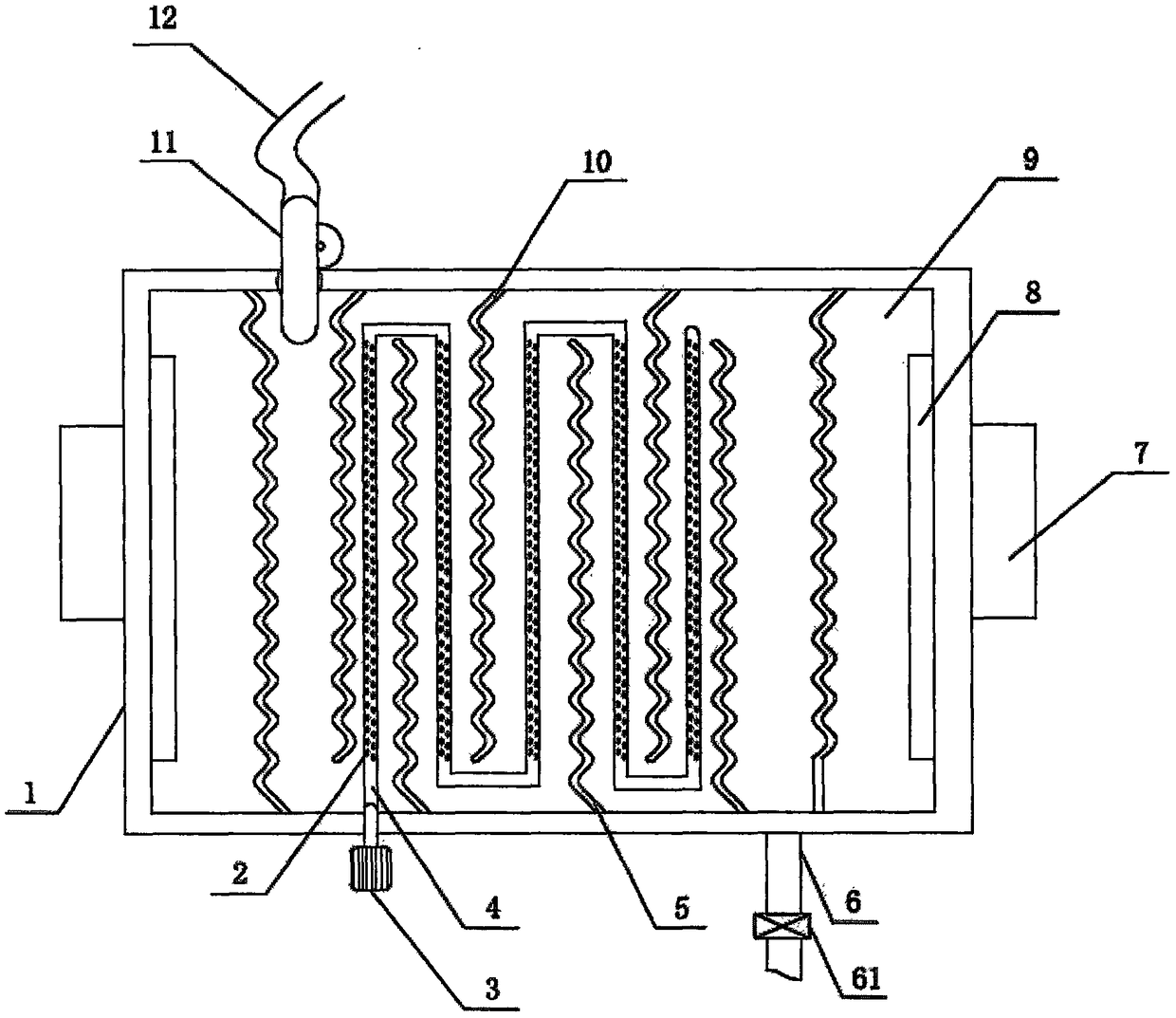 Electrochemical treatment method for organic waste water