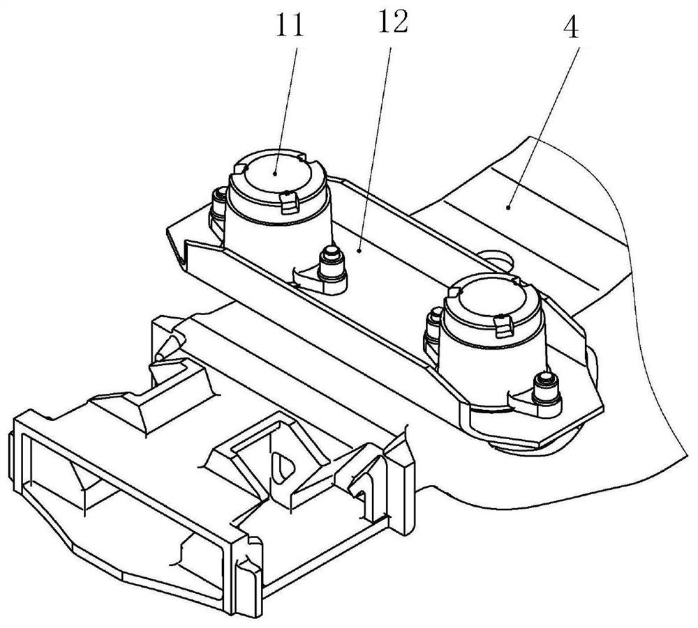 Articulated bogie with embedded vibration and noise reduction device