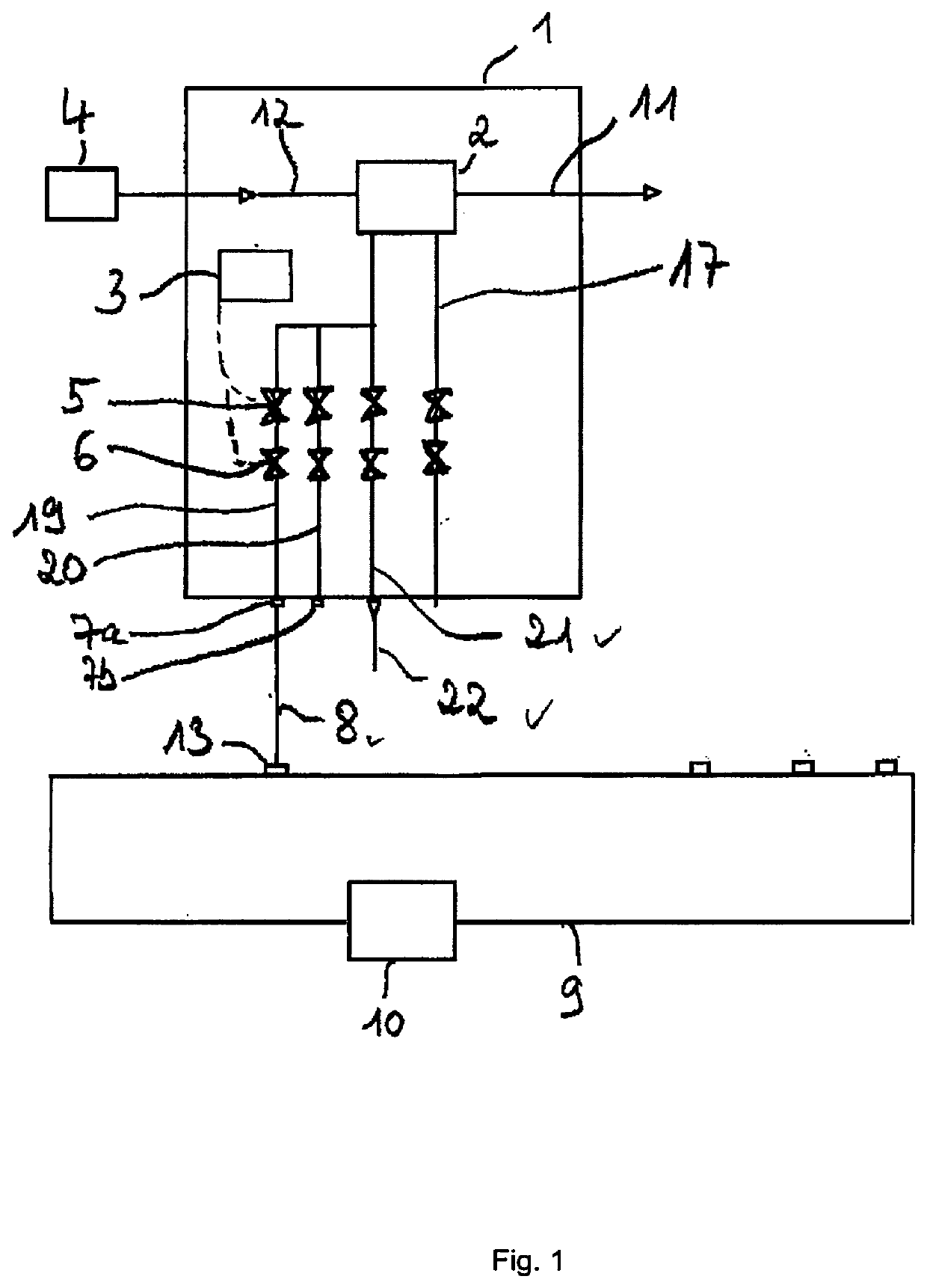 Dialysis machine and cleaning method for the dialysis machine