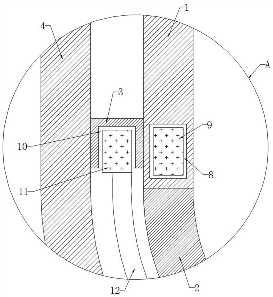 Self-demisting and decontaminating thoracoscope for thoracic surgery department