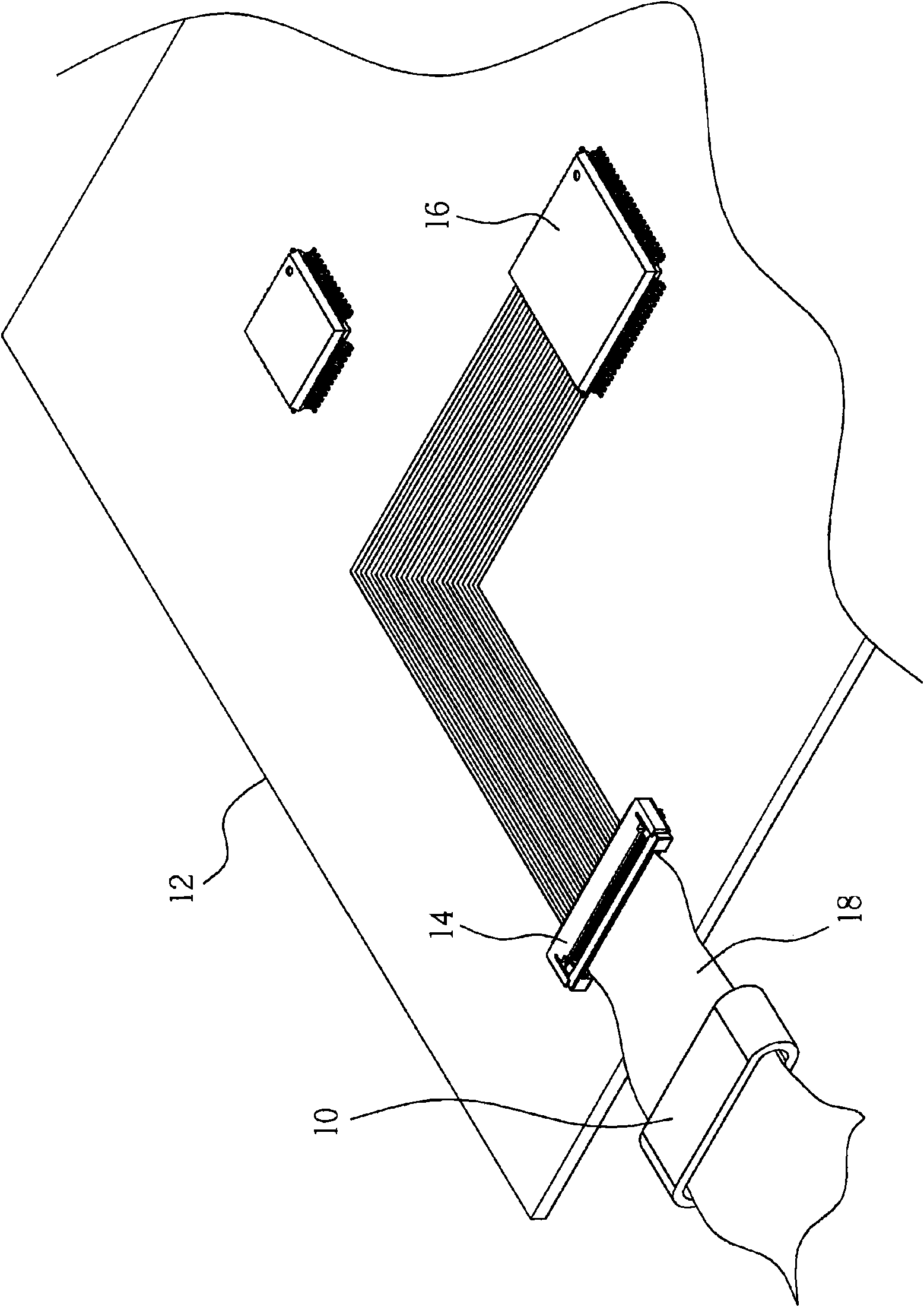 Electronic device, filtering module and method for reducing common mode noise