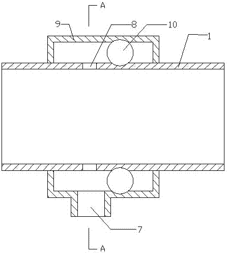 A device and method for improving permeability and drainage of gas in soft coal seam recovery working face