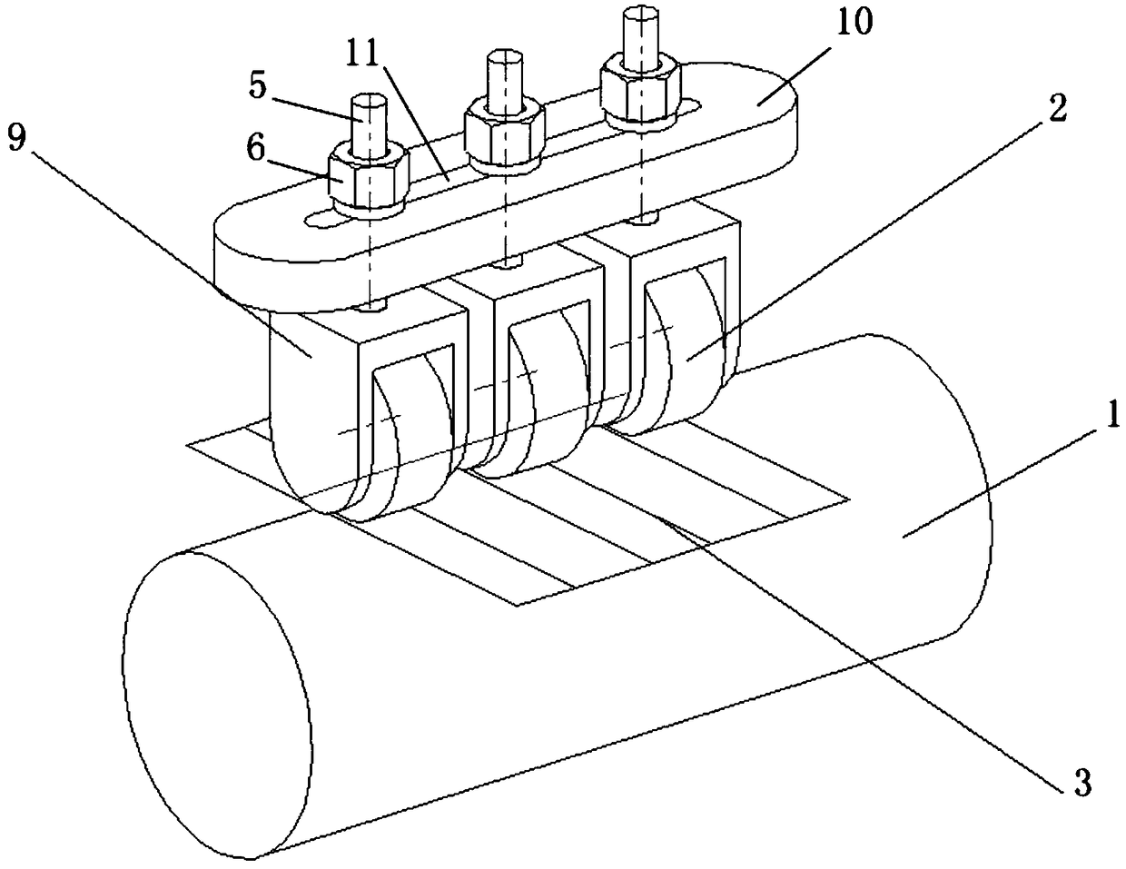 A lithium battery electrode sheet roll wrinkle prevention device and method