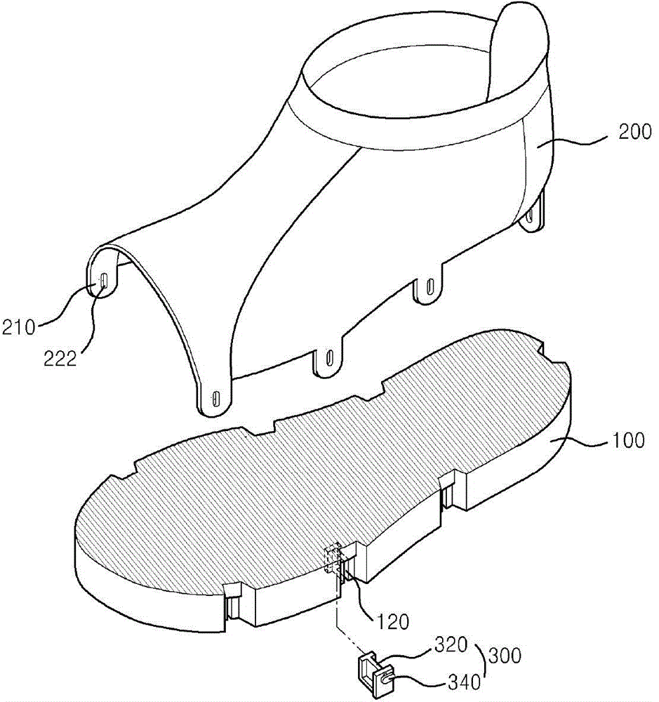 Sandal with replaceable upper outer leather