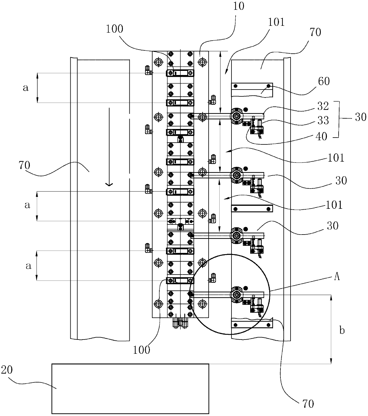 Detecting device for multi-workpiece broaching production line