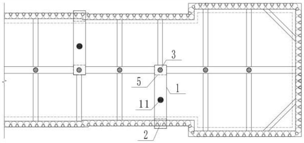 Pile foundation underpinning mechanism combined with subway station structure