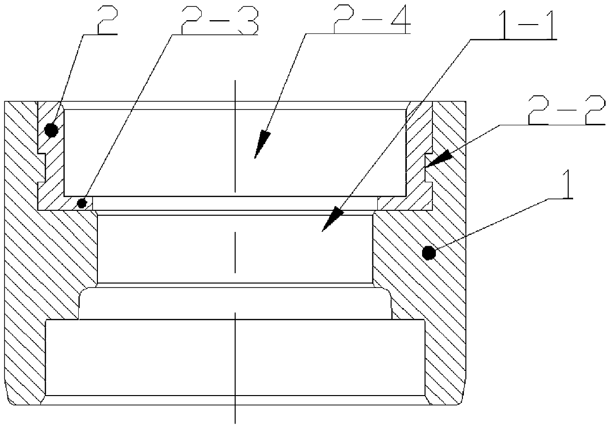 Assembly structure of automobile reduction gearbox body and motor shaft